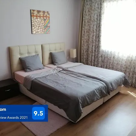 левски- Levski Apartmán